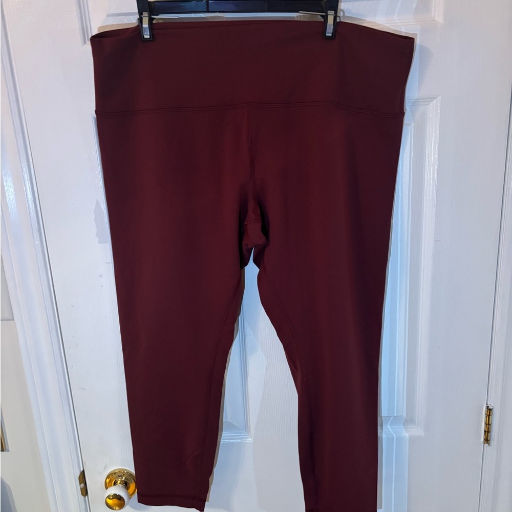 Lululemon Wonder Train High Rise Crop 23 ‘’ Leggings